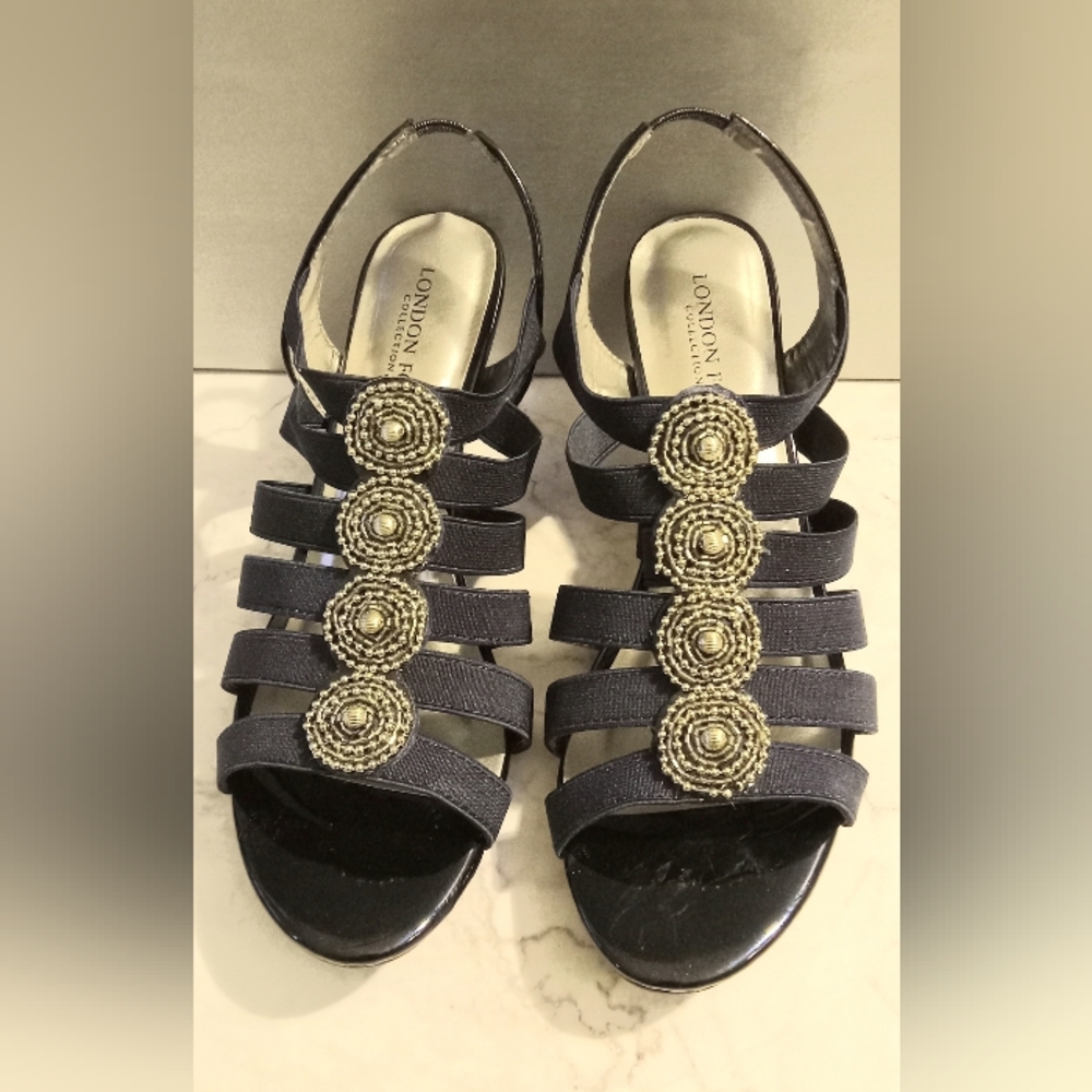 London Fog Navy High Heel Sandals. Size 8M 2.5 inches.